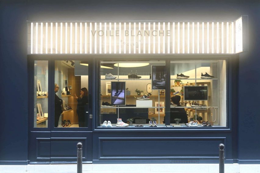 VOILE BLANCHE Society: the first shop in Paris.