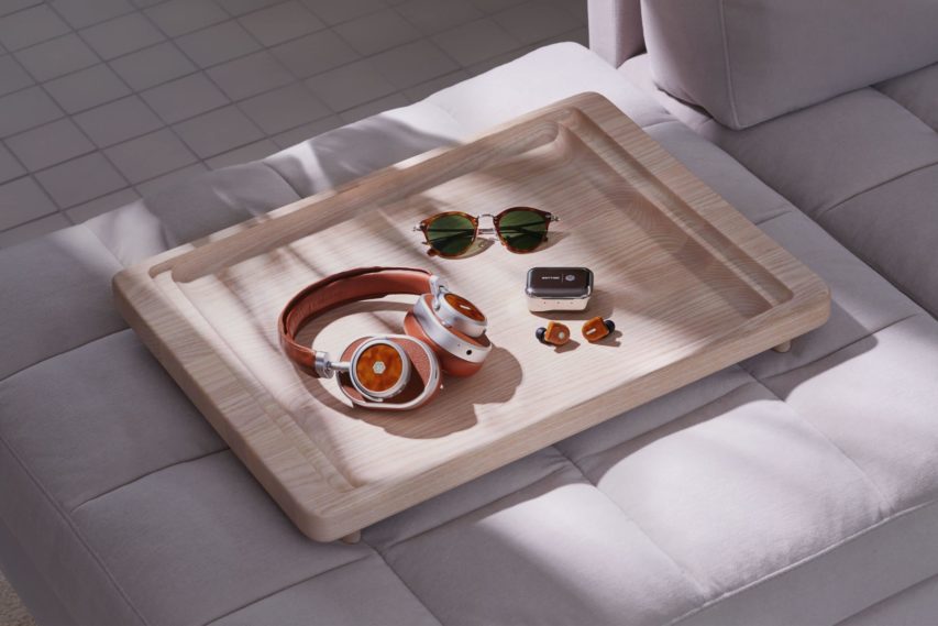 Il design vintage e la tecnologia Hi-Fi si incontrano grazie alla collaborazione tra OLIVER PEOPLES con Master & Dynamic